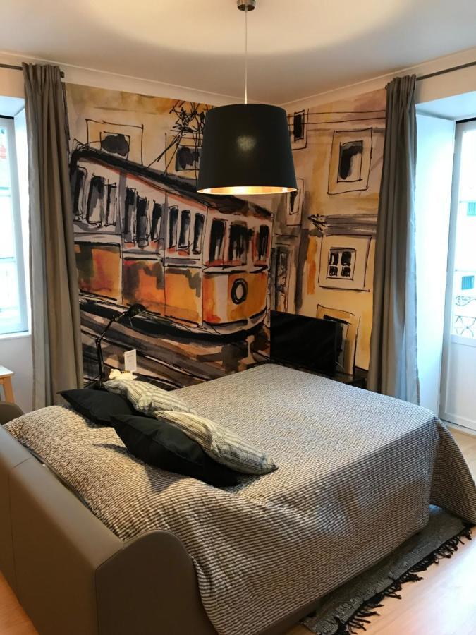 Yellow Bica Apartment *